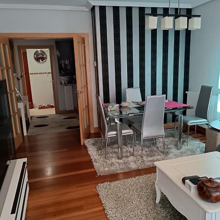 Karmelo Junto Al Metro Apartment Bilbao Exterior foto